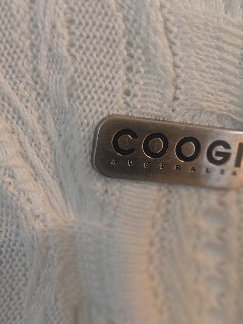 COOGI Men's White Cable-Knit Crewneck Sweater with Metal Logo
